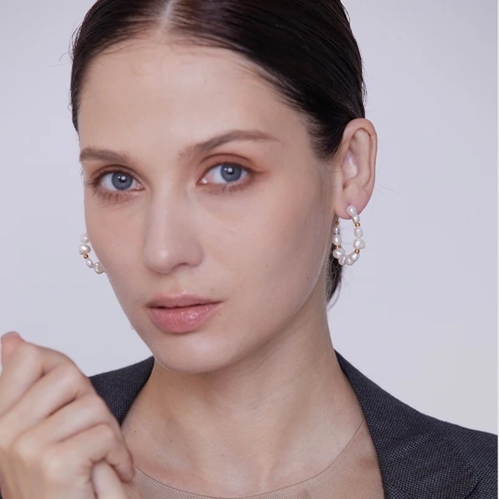 Pretty 18K Gold Plated Pearls Beads Hoop Earrings